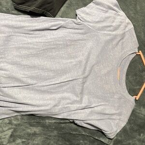 Women's Light Gray Top
